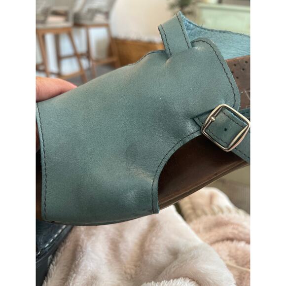 Saniya size 39 US 9 Dicte sandal in teal - Picture 4 of 4